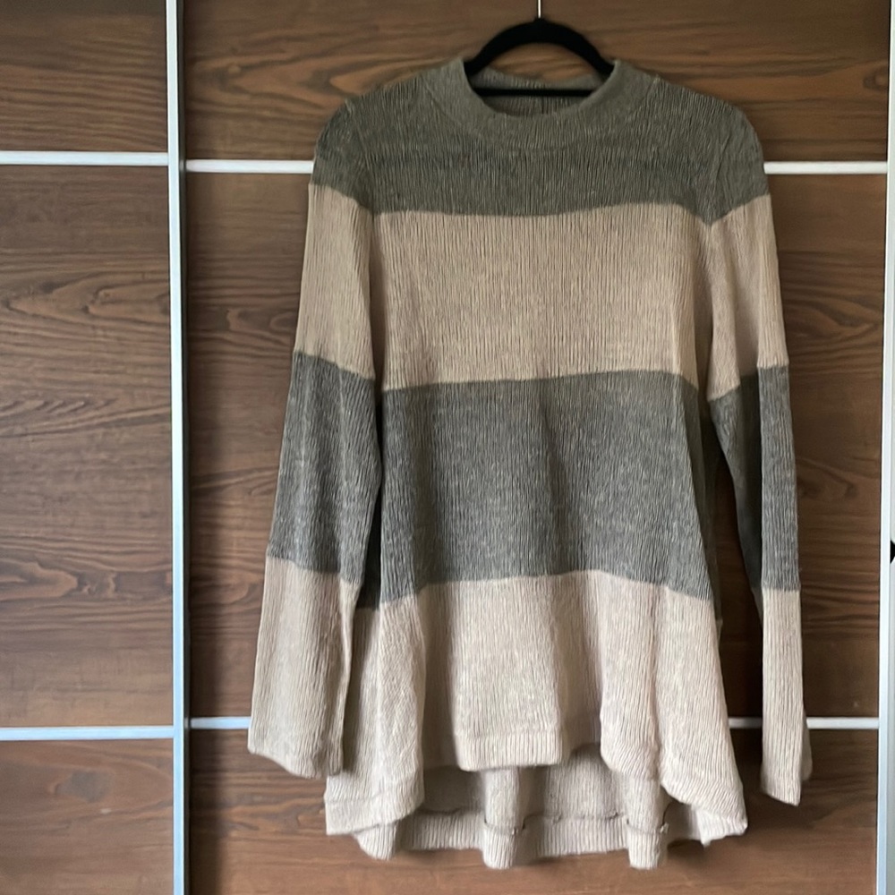 Kokoon tunic sweater